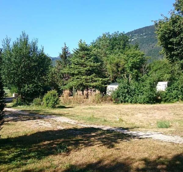 terrain vide